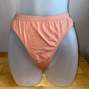 True Vintage Victoria's Secret  High Rise Thong Panties Sz M Nude  Beige NWT